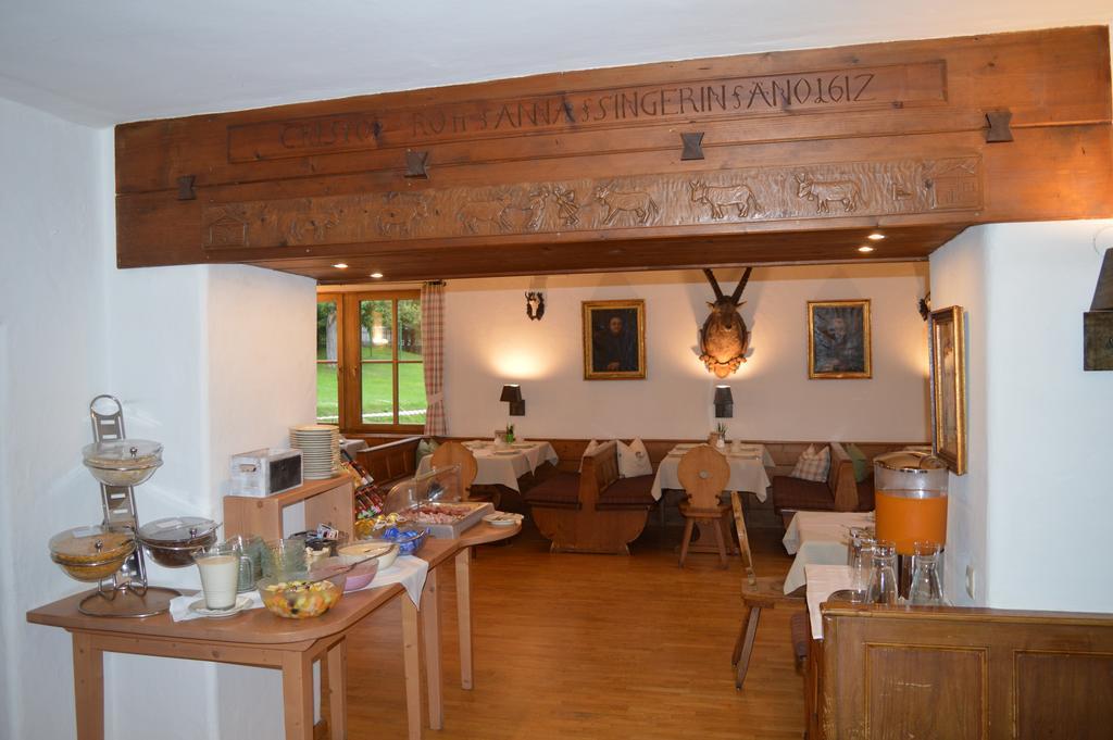 Gasthof Zum Stern Oetz Exterior photo